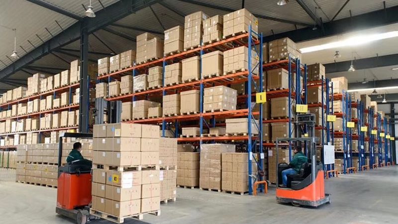 重型货架品牌对比：揭秘选购背后的关键因素**